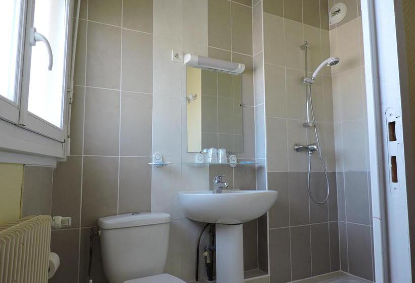 Hôtel de Bretagne  | Fougeres | Ille-et-Vilaine | France 10