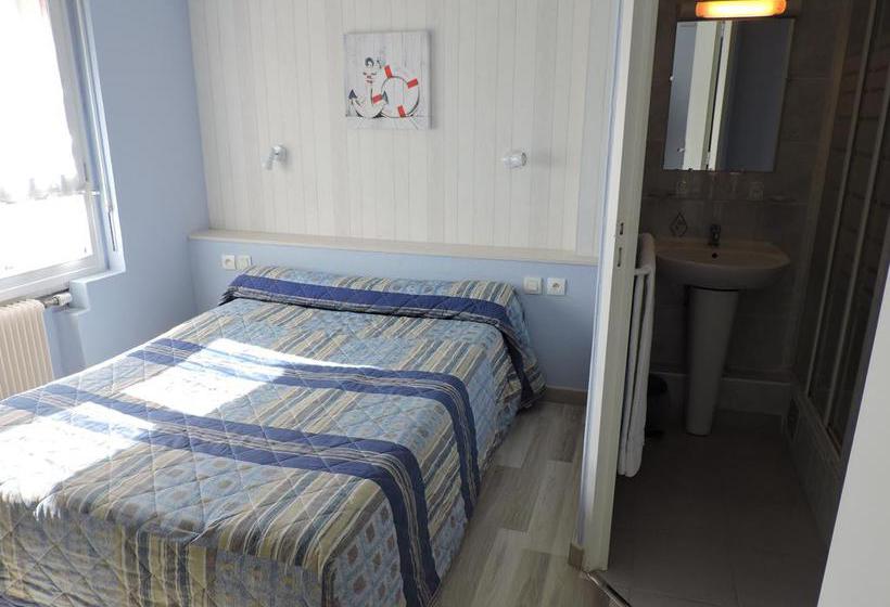 Hôtel de Bretagne  | Fougeres | Ille-et-Vilaine | France 17