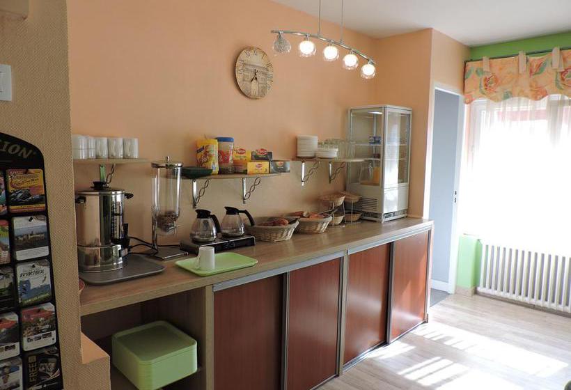 Hôtel de Bretagne  | Fougeres | Ille-et-Vilaine | France 9