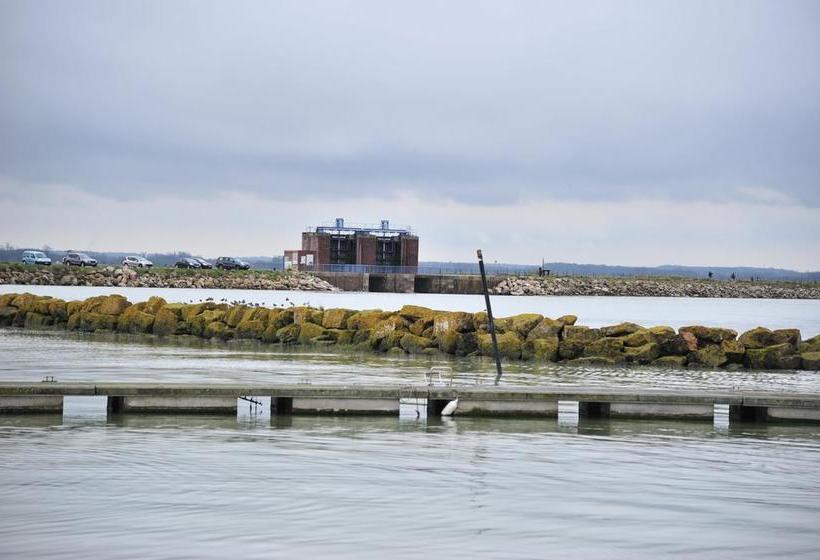 Hôtel Auberge De La Marine  | Le Crotoy | Somme | France 13