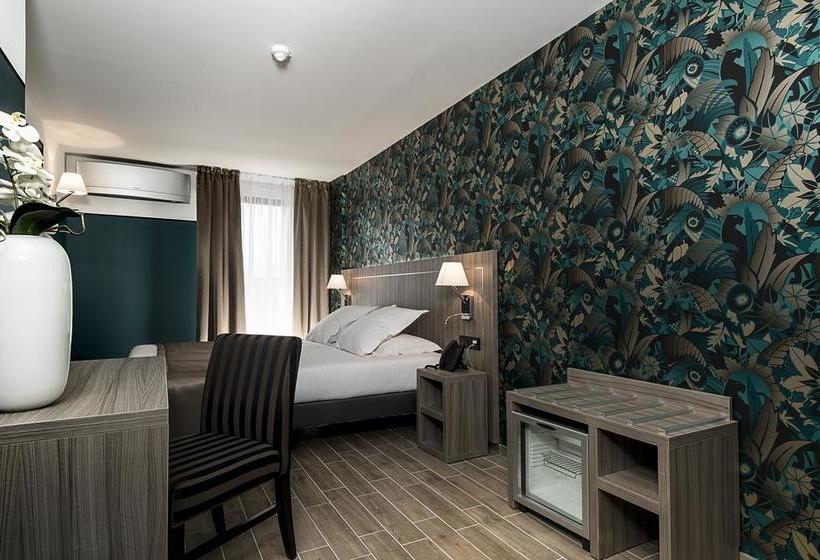 Unique Hôtel Et Résidence