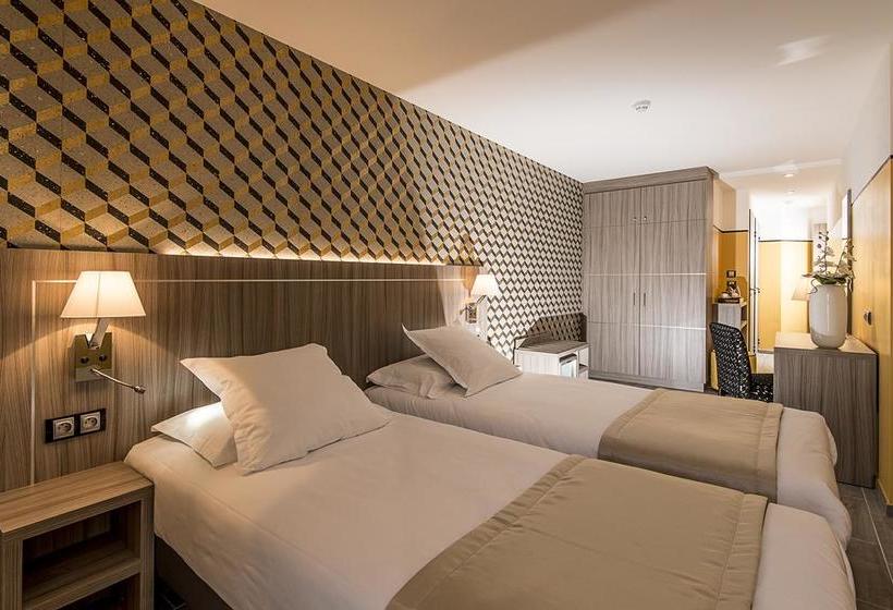 Unique Hôtel Et Résidence  | Saint Raphael | Var | France 3