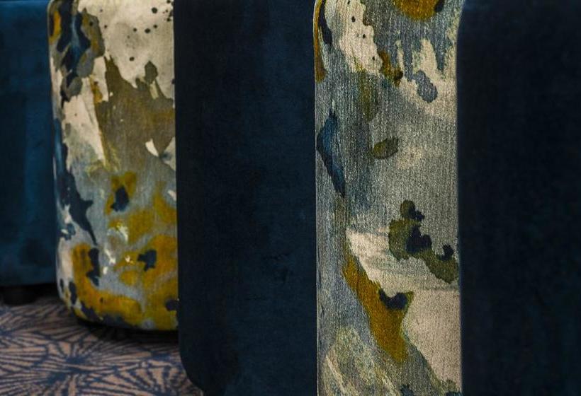 Unique Hôtel Et Résidence  | Saint Raphael | Var | France 4