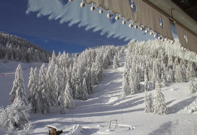 Hôtel Le Bataclan  | Auron | Alpes-Maritimes | France 15