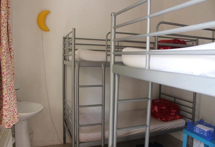 Hôtel Gun  | Villejuif | Val-de-Marne | France 16