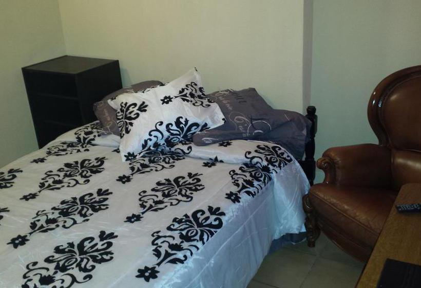 Hôtel Des Allées  | Marseille | Bouches du Rhone | France 16