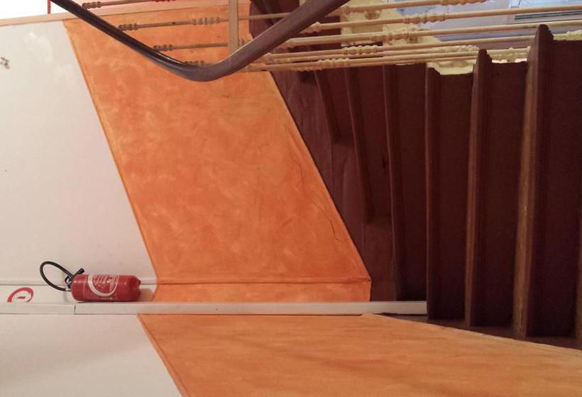 Hôtel Des Allées  | Marseille | Bouches du Rhone | France 18