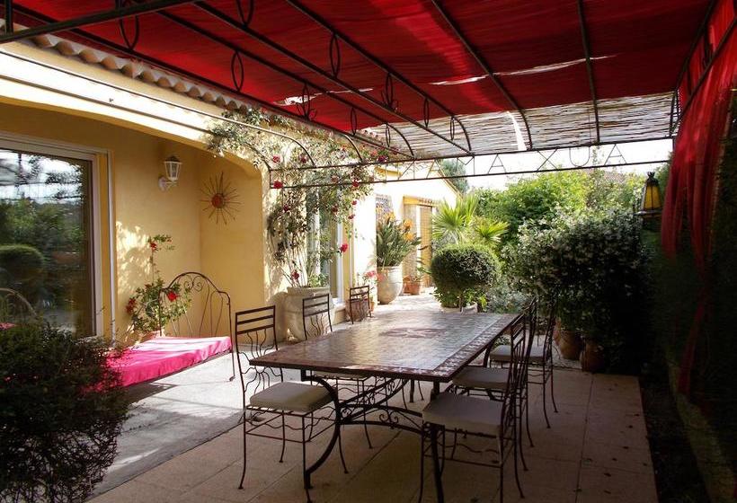 Bed and Breakfast Aux Amandiers  | Frejus | Var | France 1