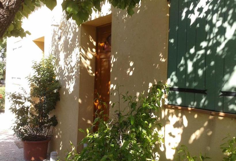 Bed and Breakfast Aux Amandiers  | Frejus | Var | France 3