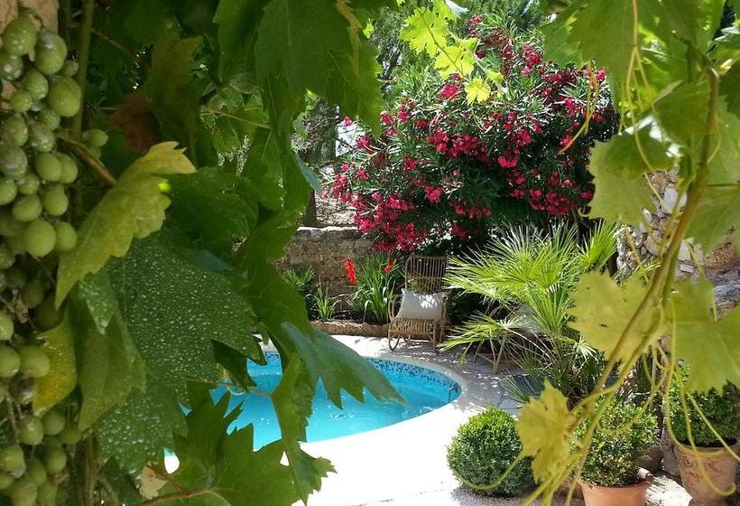 Bed and Breakfast Villacrosia  | Villecroze | Var | France 14