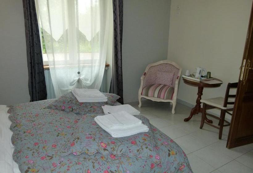 Bed and Breakfast Manoir Du Vieux Cedre  | Blois | Loir-et-Cher | France 5