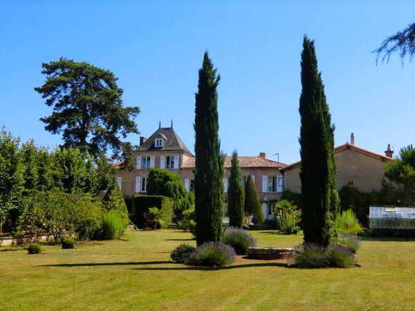 Bed and Breakfast Les Cours Du Clain  | Poitiers | Vienne | France 20