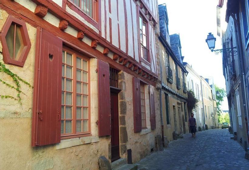 Bed and Breakfast Logis Saintflaceau  | Le Mans | Sarthe | France 10