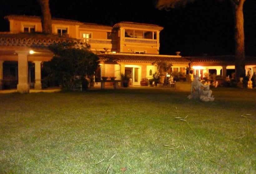 Hôtel Martinengo  | Sainte Maxime | Var | France 3