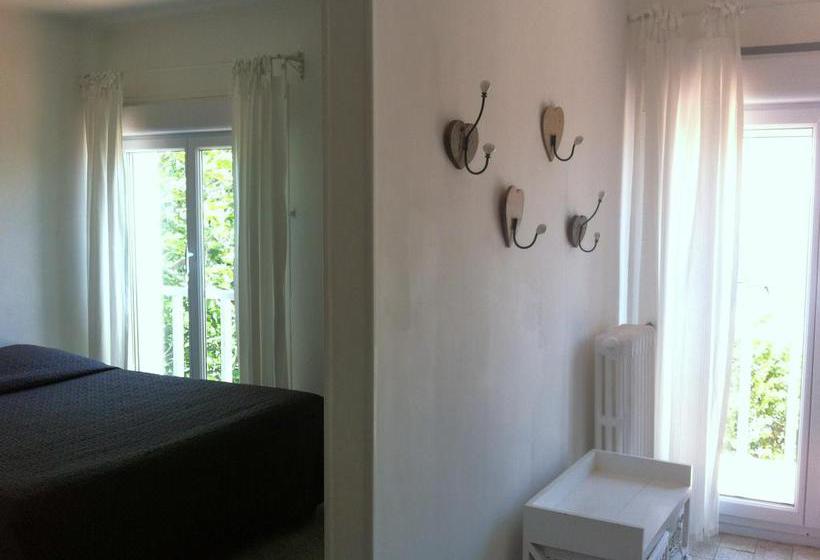 Hôtel Les Vagues  | Saintes Maries de la Mer | Bouches du Rhone | France 1