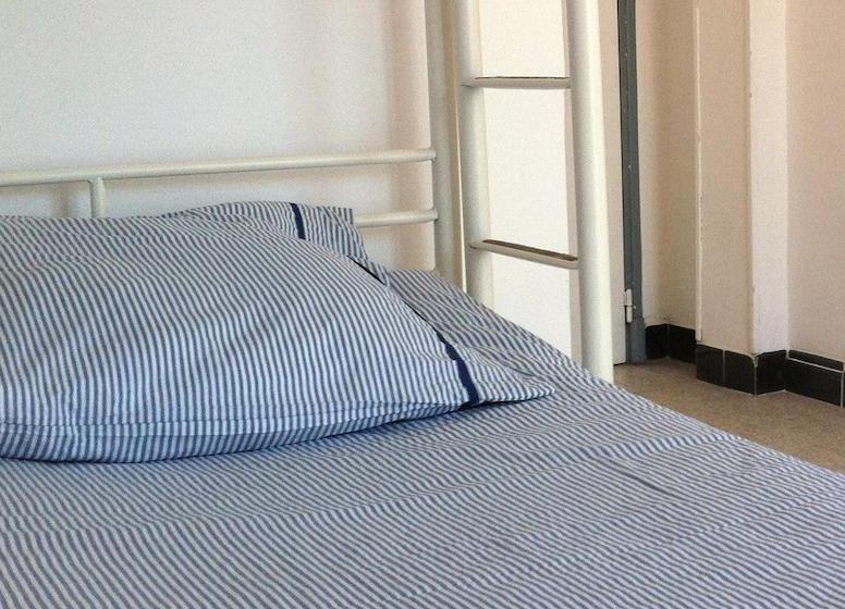 Hôtel Les Vagues  | Saintes Maries de la Mer | Bouches du Rhone | France 11