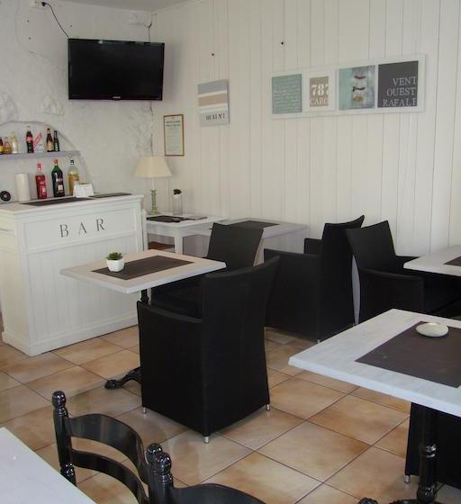 Hôtel Le Galet Bleu  | Fouras | Charente-Maritime | France 16