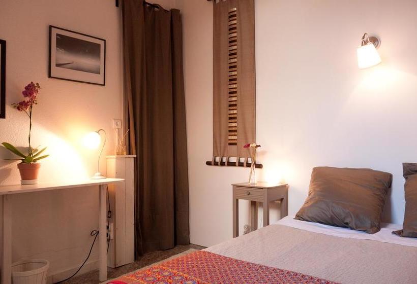 Bed and Breakfast Bed&Breakfast La Maison de Thaïs  | Arles | Bouches du Rhone | France 8