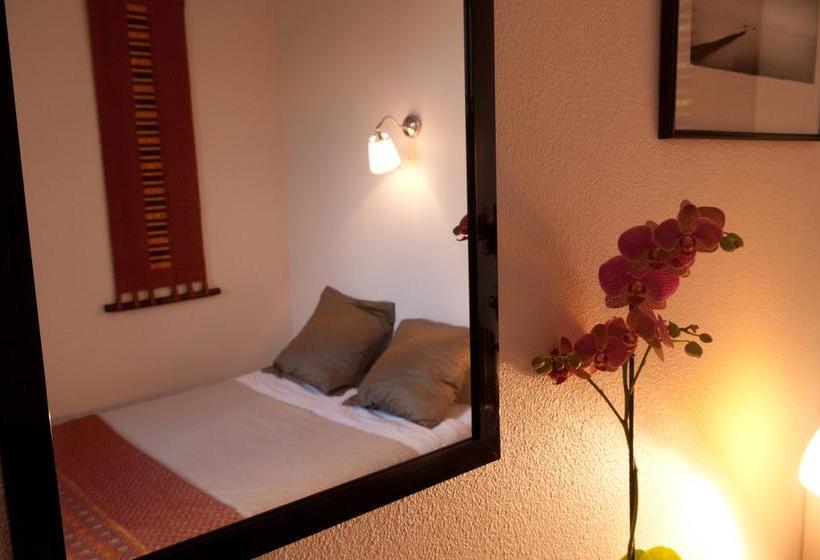 Bed and Breakfast Bed&Breakfast La Maison de Thaïs  | Arles | Bouches du Rhone | France 9