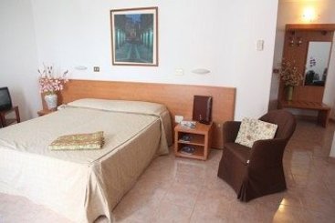 Albergo Rondo  | Acqui Terme | Alessandria | Italia 4