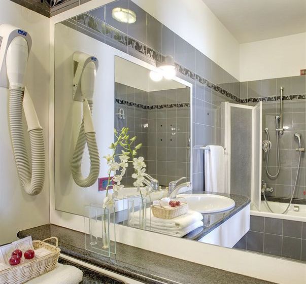 Hotel Savona  | Alba | Cuneo | Italia 1