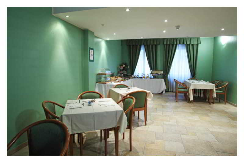 Hôtel Lux  | Alexandrie | Alessandria | Italie 12