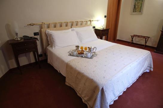 Hôtel Lux  | Alexandrie | Alessandria | Italie 20