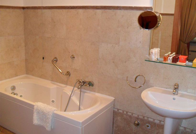 Hôtel Lux  | Alexandrie | Alessandria | Italie 3