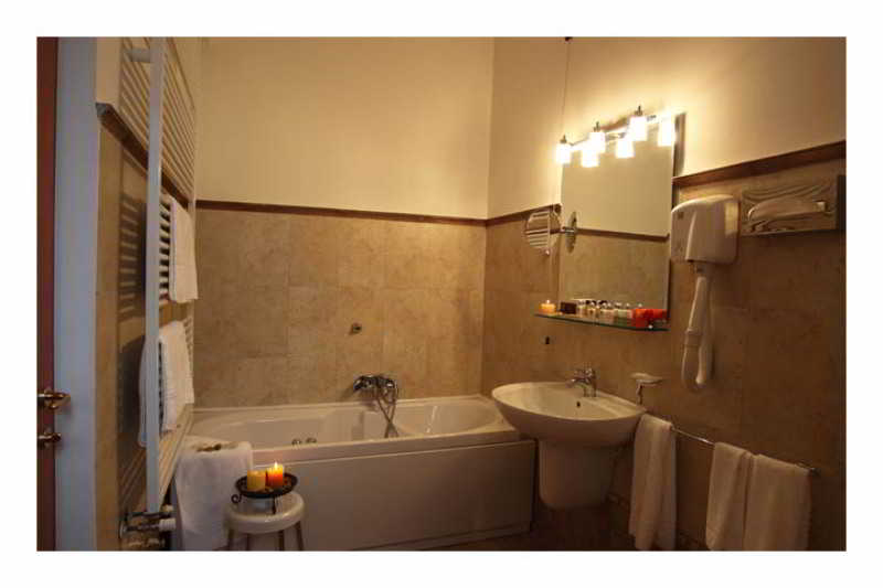 Hôtel Lux  | Alexandrie | Alessandria | Italie 9