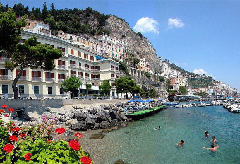 Hotel La Bussola Amalfi Salerno