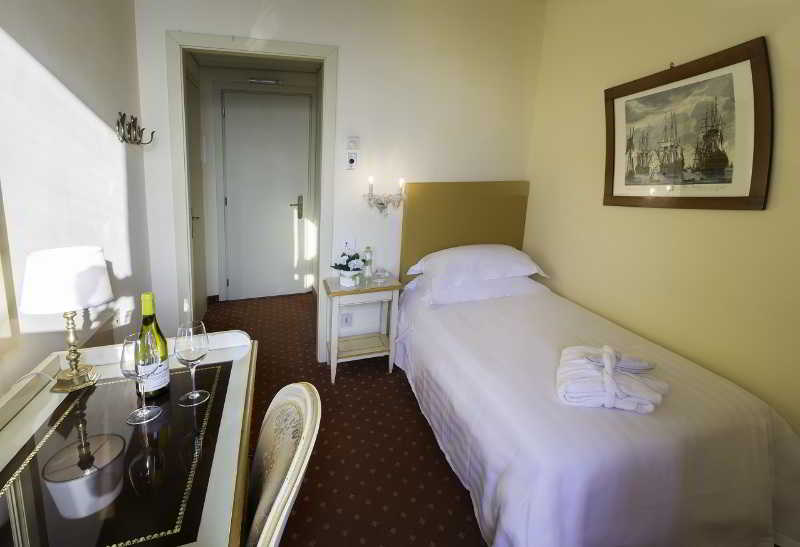 Grand Hotel Palace  | Ancona | Ancona | Italia 9