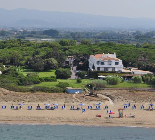 Hotel Della Baia  | Baia Domizia | Caserta | Italia 10