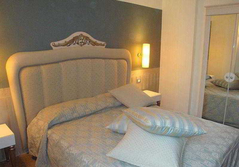 Hôtel Oriente  | Bari | Bari | Italie 13