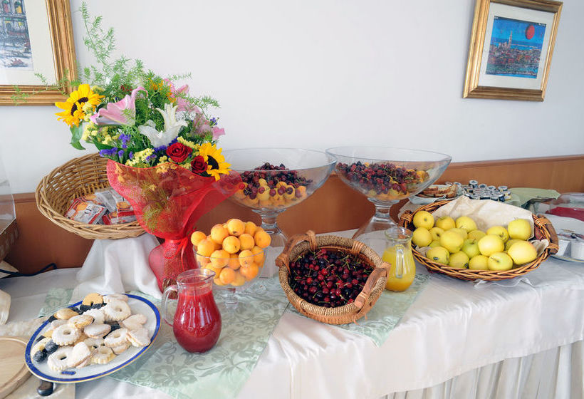 Hotel Leon d'Oro  | Bari | Bari | Italia 20