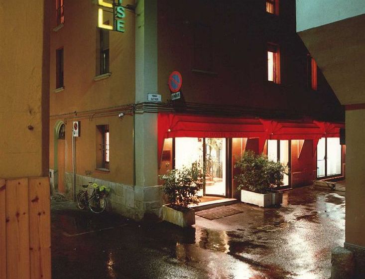 Hotel Paradise Bolonia