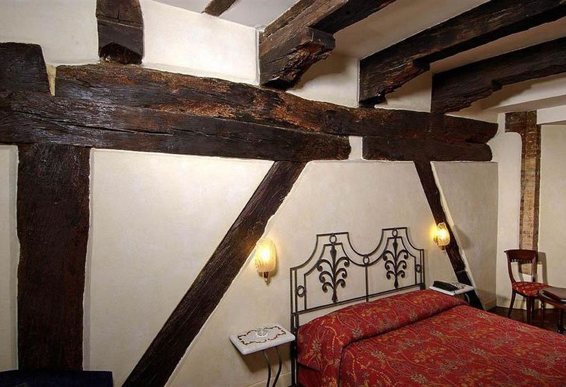 Art Hotel Commercianti Bolonia