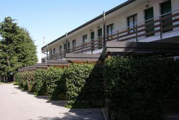 Motel Rona Caponago
