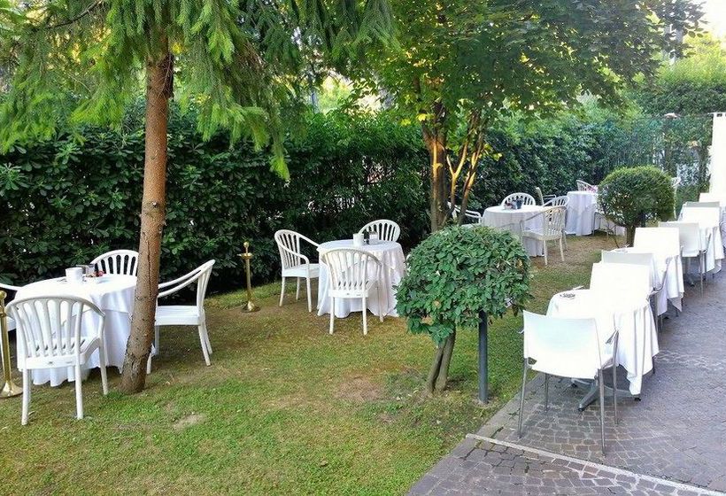 Hotel Miramare  | Civitanova Marche | Macerata | Italia 10