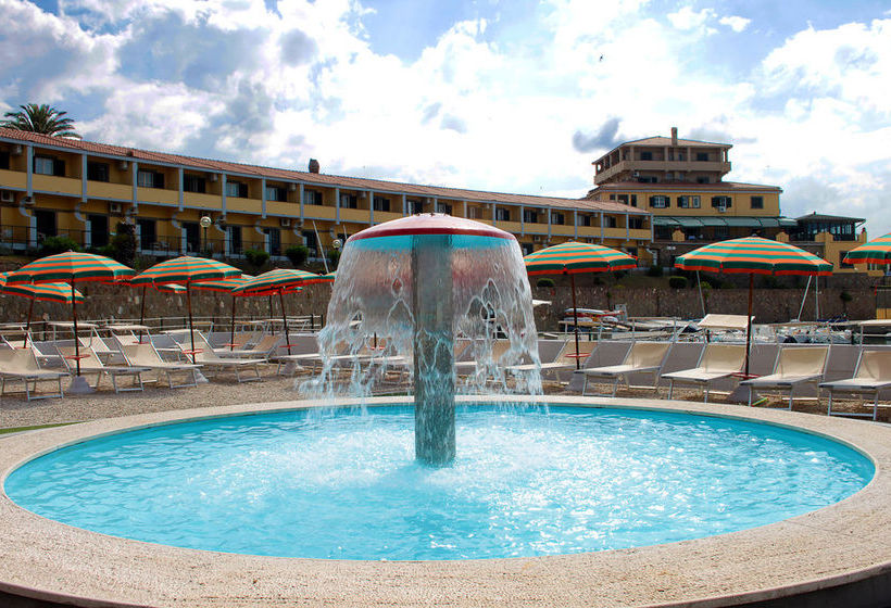 Hotel Sunbay Park  | Civitavecchia | Roma | Itália 17