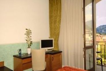 Hotel Firenze  | Como | Como | Italia 8