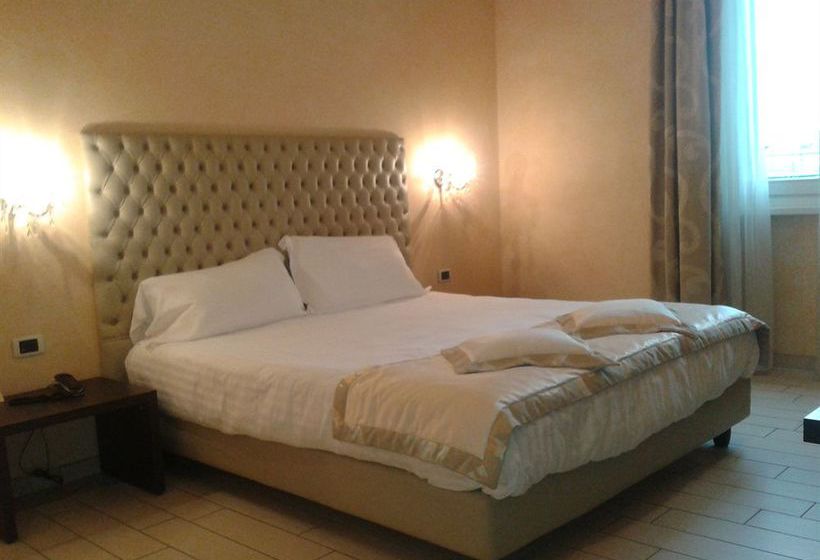 Hotel Royal Superga  | Cuneo | Cuneo | Italia 3