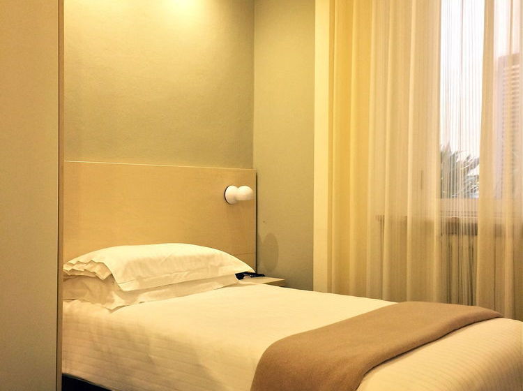 Hotel Piroscafo  | Desenzano del Garda | Brescia | Italia 18