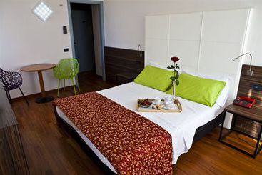 Hotel Vittorio  | Desenzano del Garda | Brescia | Italia 4