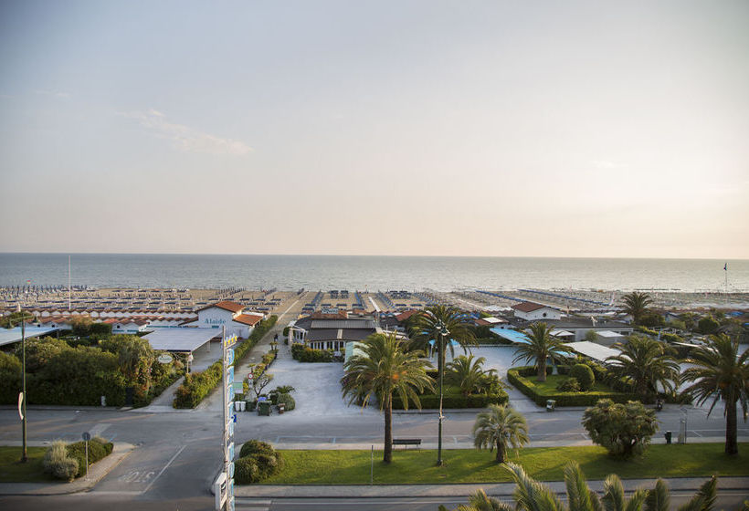 Grand Hotel  | Forte dei Marmi | Lucca | Italia 16