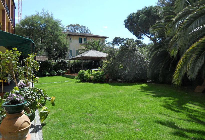 Hotel Franceschi  | Forte dei Marmi | Lucca | Italia 2