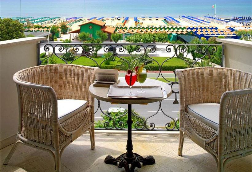 Hotel Il Negresco  | Forte dei Marmi | Lucca | Italia 9