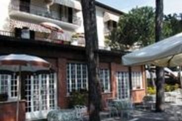 Hotel La Pineta al Mare