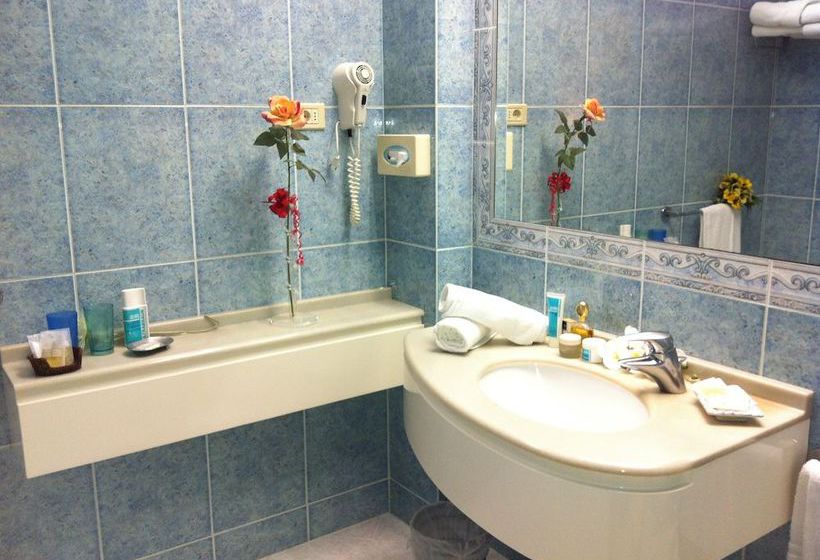 Hotel Losanna  | Gabicce Mare | Pesaro e Urbino | Italia 9