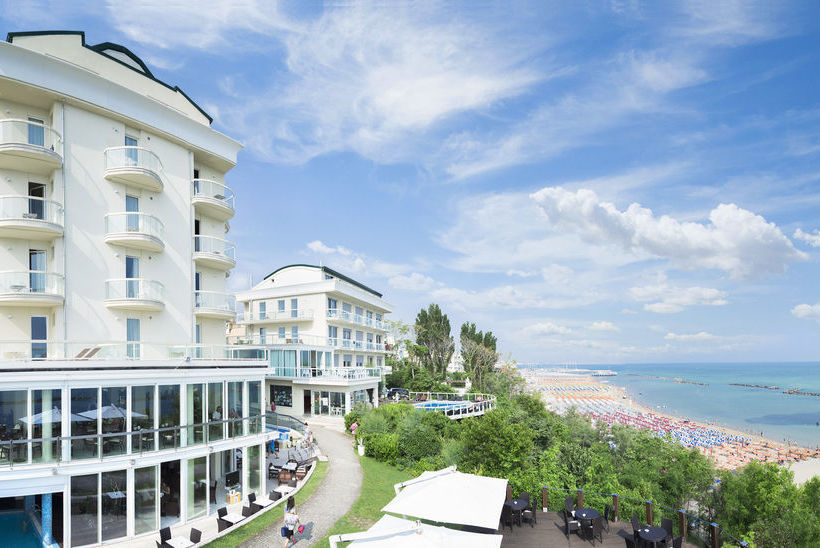 Hotel Sans Souci  | Gabicce Mare | Pesaro e Urbino | Italia 2