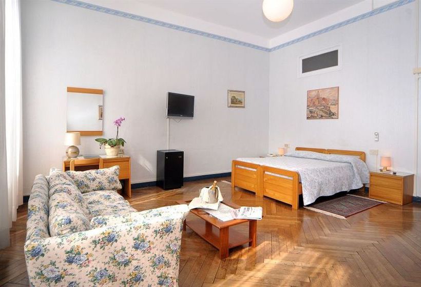 Hotel Mediterranee  | Genua | Genova | Italien 1